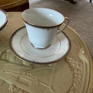 Noritake Oxford Lane 4020 set for 16 with Gold and Gray Trim
